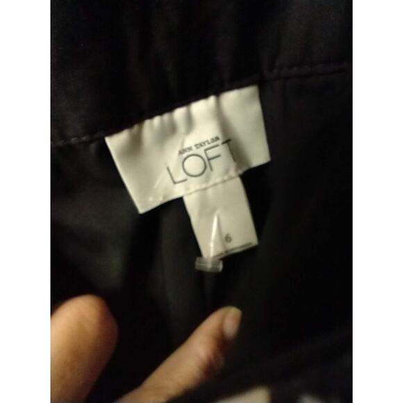 Ann Taylor Loft A-Line Skirt Black Bow Detail Size 6 Side Zip Lined Classic - Picture 3 of 5